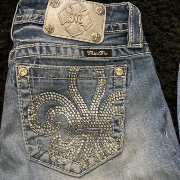 Miss Me Skinny Jeans - Picture 4 of 4